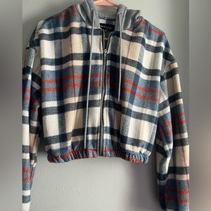 Cropped Zip Up // Like New condition